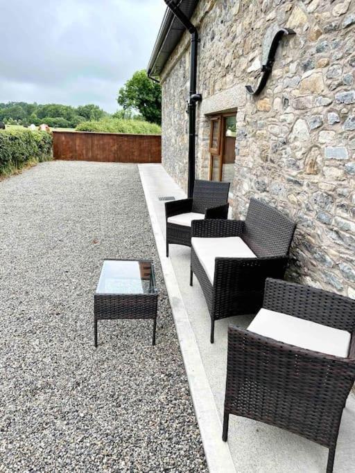 Tom Rocky'S Farmyard Villa Templemore Ngoại thất bức ảnh