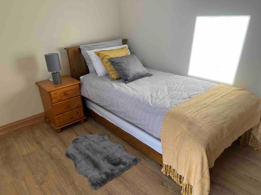 Tom Rocky'S Farmyard Villa Templemore Ngoại thất bức ảnh
